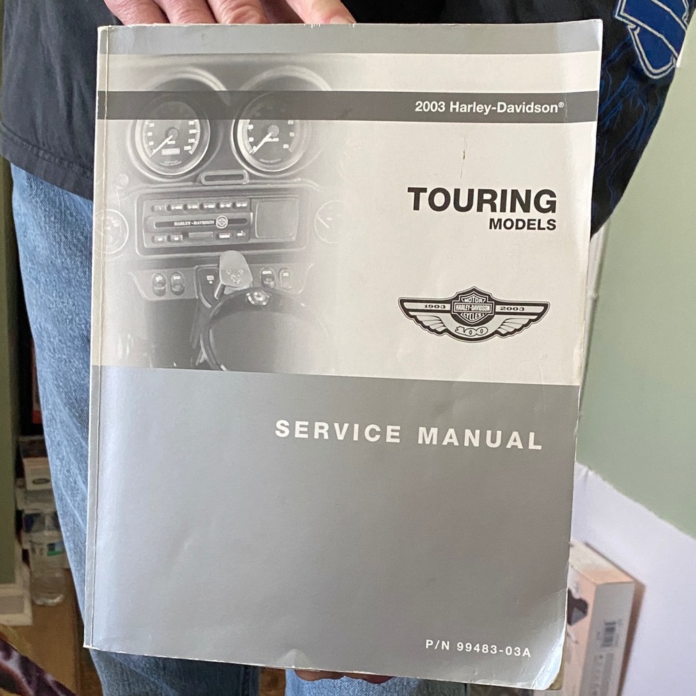 Harley-Davidson Gray and Black Service Manual